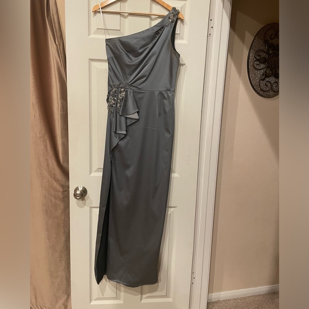Marchesa Notte Maxi dress (Prom, Party)
